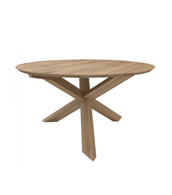 Circle dining table